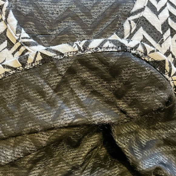 Beautiful Dress - Picture 5 of 6